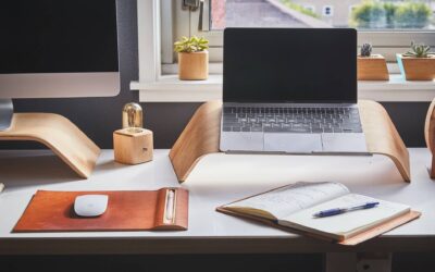 Home office with Apple